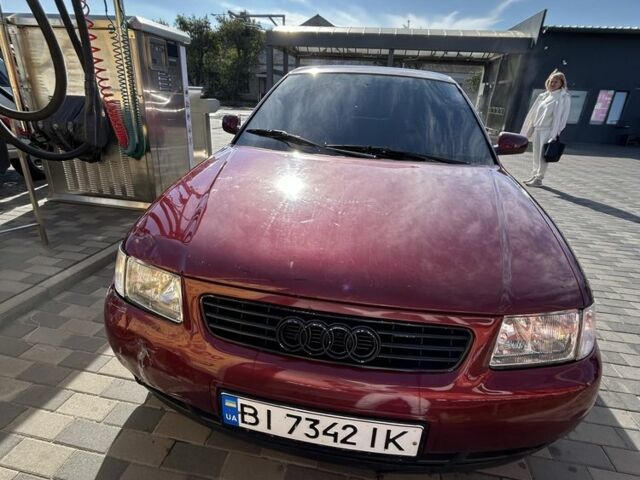 Красный Ауди А3, объемом двигателя 1.6 л и пробегом 382 тыс. км за 3200 $, фото 2 на Automoto.ua