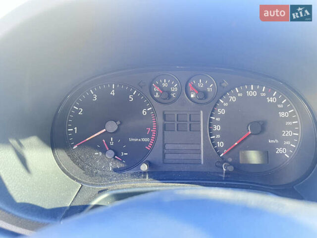 Красный Ауди А3, объемом двигателя 0 л и пробегом 320 тыс. км за 1800 $, фото 4 на Automoto.ua