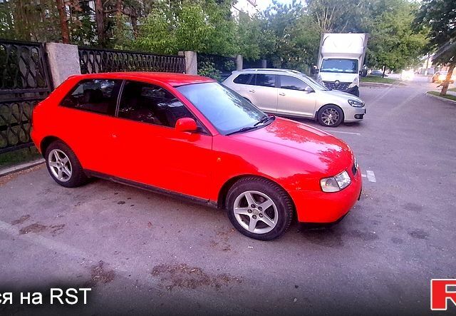 Красный Ауди А3, объемом двигателя 1.6 л и пробегом 248 тыс. км за 1600 $, фото 1 на Automoto.ua