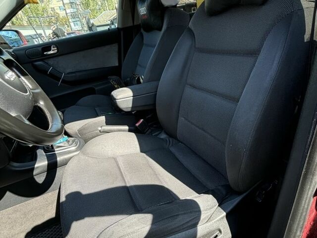 Красный Ауди А3, объемом двигателя 1.6 л и пробегом 216 тыс. км за 5200 $, фото 14 на Automoto.ua