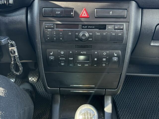 Красный Ауди А3, объемом двигателя 1.6 л и пробегом 216 тыс. км за 5200 $, фото 17 на Automoto.ua