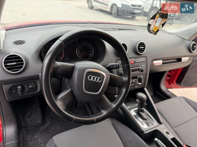 Красный Ауди А3, объемом двигателя 1.6 л и пробегом 220 тыс. км за 6750 $, фото 33 на Automoto.ua