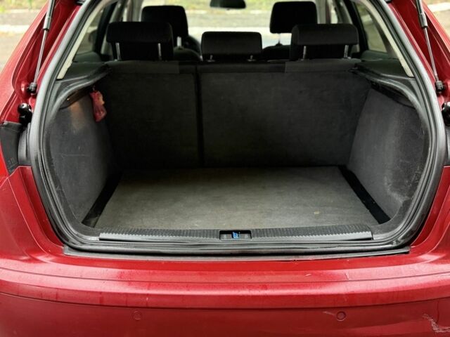 Красный Ауди А3, объемом двигателя 1.6 л и пробегом 240 тыс. км за 5500 $, фото 15 на Automoto.ua