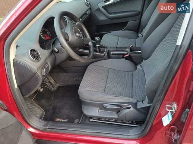 Красный Ауди А3, объемом двигателя 1.8 л и пробегом 163 тыс. км за 7800 $, фото 14 на Automoto.ua