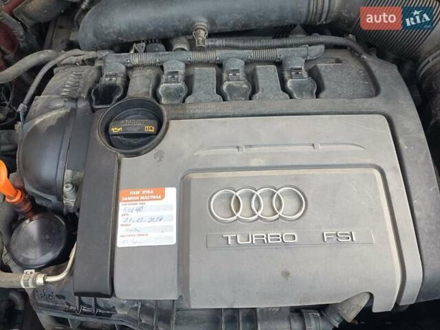 Красный Ауди А3, объемом двигателя 1.8 л и пробегом 163 тыс. км за 7800 $, фото 13 на Automoto.ua