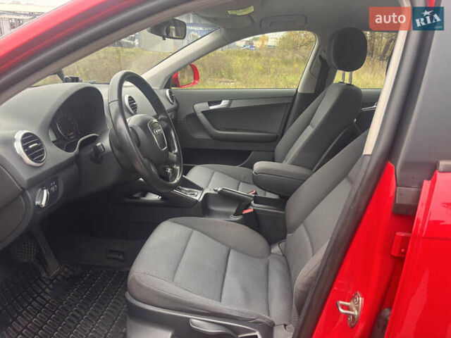 Красный Ауди А3, объемом двигателя 1.4 л и пробегом 230 тыс. км за 8400 $, фото 8 на Automoto.ua