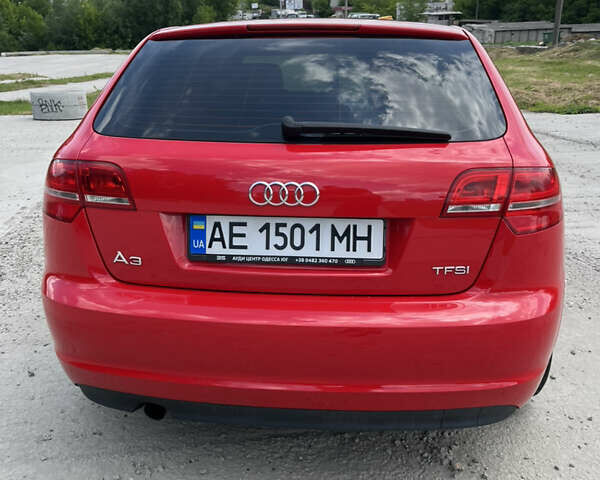Красный Ауди А3, объемом двигателя 1.2 л и пробегом 155 тыс. км за 8300 $, фото 5 на Automoto.ua