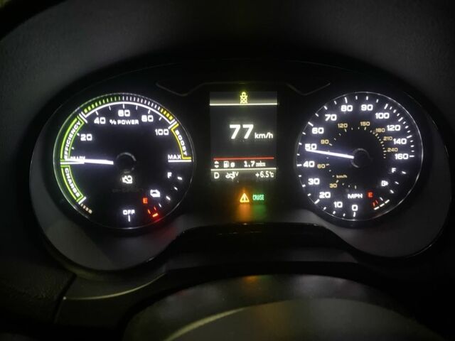 Красный Ауди А3, объемом двигателя 1.4 л и пробегом 244 тыс. км за 10000 $, фото 9 на Automoto.ua