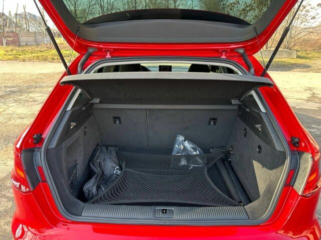 Червоний Ауді А3, об'ємом двигуна 1.4 л та пробігом 150 тис. км за 12500 $, фото 5 на Automoto.ua