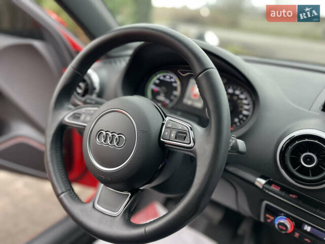 Красный Ауди А3, объемом двигателя 1.4 л и пробегом 131 тыс. км за 14500 $, фото 25 на Automoto.ua