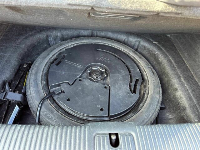 Червоний Ауді А3, об'ємом двигуна 1.4 л та пробігом 150 тис. км за 12500 $, фото 6 на Automoto.ua