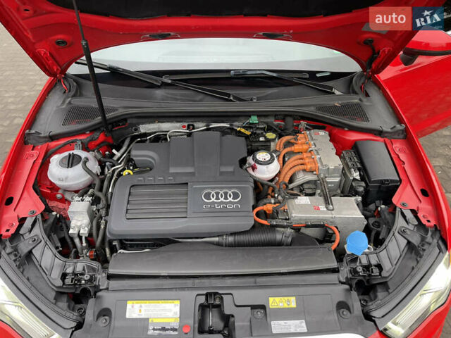 Красный Ауди А3, объемом двигателя 1.4 л и пробегом 131 тыс. км за 14500 $, фото 32 на Automoto.ua