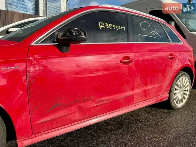 Красный Ауди А3, объемом двигателя 1.4 л и пробегом 169 тыс. км за 12000 $, фото 8 на Automoto.ua