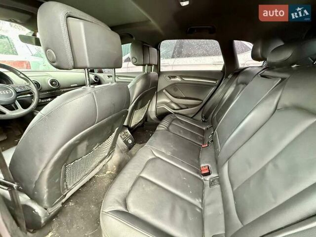 Красный Ауди А3, объемом двигателя 1.4 л и пробегом 169 тыс. км за 12000 $, фото 28 на Automoto.ua