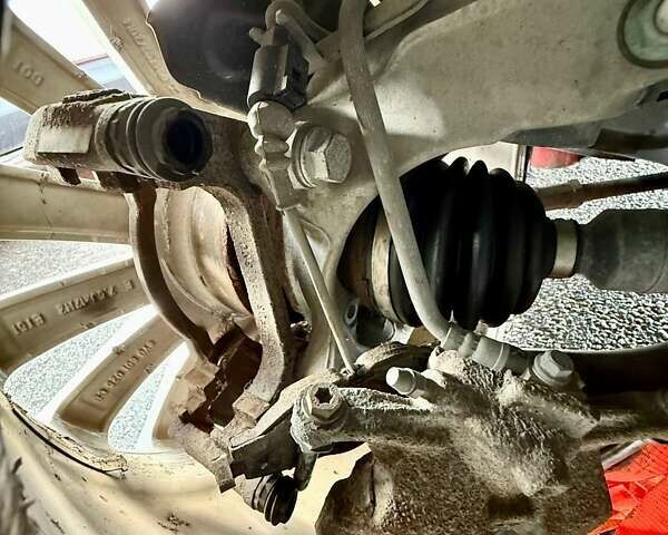 Красный Ауди А3, объемом двигателя 1.4 л и пробегом 169 тыс. км за 12000 $, фото 19 на Automoto.ua