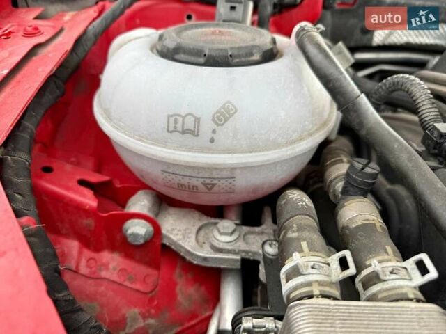 Красный Ауди А3, объемом двигателя 1.4 л и пробегом 169 тыс. км за 12500 $, фото 17 на Automoto.ua