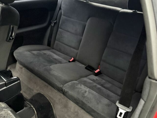 Красный Ауди А3, объемом двигателя 1.8 л и пробегом 236 тыс. км за 2600 $, фото 7 на Automoto.ua