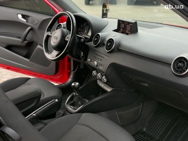 Червоний Ауді А3, об'ємом двигуна 1.6 л та пробігом 211 тис. км за 8290 $, фото 27 на Automoto.ua