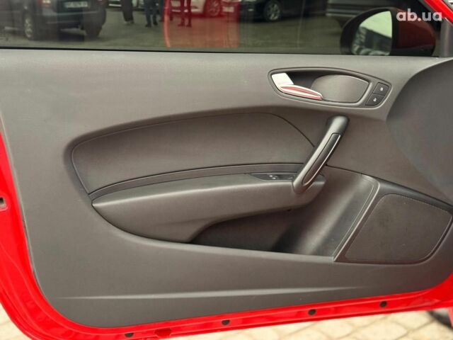 Червоний Ауді А3, об'ємом двигуна 1.6 л та пробігом 211 тис. км за 8290 $, фото 14 на Automoto.ua