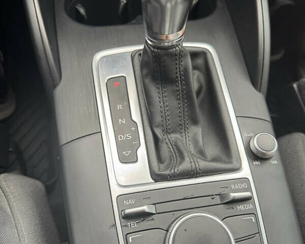 Червоний Ауді А3, об'ємом двигуна 1.4 л та пробігом 129 тис. км за 13400 $, фото 27 на Automoto.ua