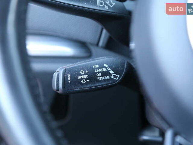 Червоний Ауді А3, об'ємом двигуна 1.8 л та пробігом 193 тис. км за 12700 $, фото 17 на Automoto.ua