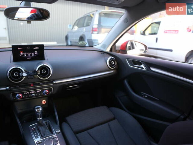 Красный Ауди А3, объемом двигателя 1.8 л и пробегом 193 тыс. км за 13200 $, фото 14 на Automoto.ua