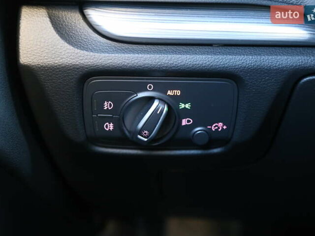 Красный Ауди А3, объемом двигателя 1.8 л и пробегом 193 тыс. км за 13200 $, фото 21 на Automoto.ua