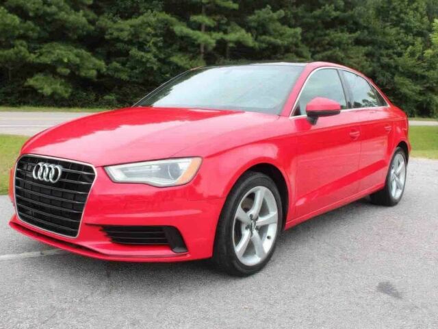 Красный Ауди А3, объемом двигателя 1.8 л и пробегом 77 тыс. км за 1900 $, фото 1 на Automoto.ua