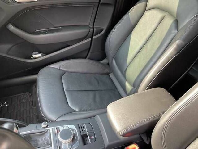 Ауді А3 2015 у Києві на Automoto.ua Червоний Ауді А3, об'ємом двигуна 2 л та пробігом 82 тис. км за 10500 $, фото 6 на Automoto.ua