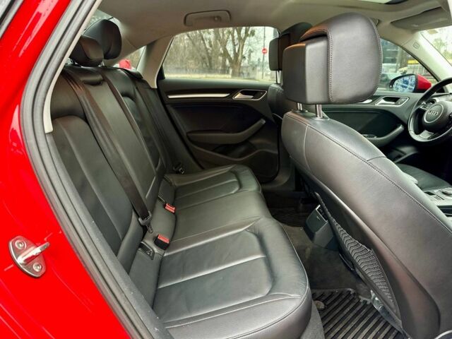 Красный Ауди А3, объемом двигателя 2 л и пробегом 220 тыс. км за 15600 $, фото 5 на Automoto.ua