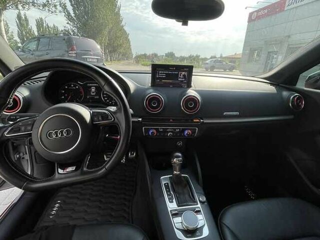 Ауді А3 2015 у Києві на Automoto.ua Червоний Ауді А3, об'ємом двигуна 2 л та пробігом 82 тис. км за 10500 $, фото 7 на Automoto.ua