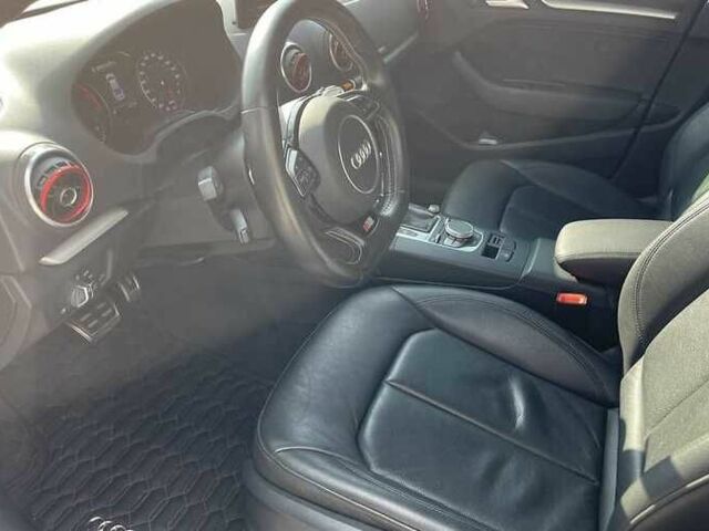 Ауді А3 2015 у Києві на Automoto.ua Червоний Ауді А3, об'ємом двигуна 2 л та пробігом 82 тис. км за 10500 $, фото 5 на Automoto.ua