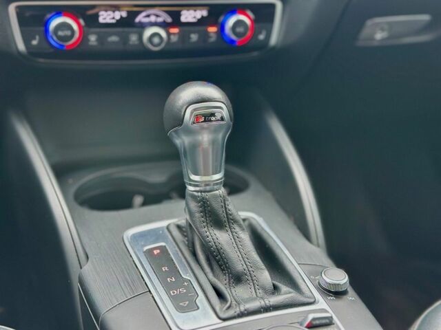 Красный Ауди А3, объемом двигателя 2 л и пробегом 220 тыс. км за 15600 $, фото 7 на Automoto.ua