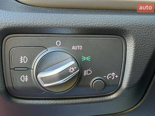 Красный Ауди А3, объемом двигателя 1.97 л и пробегом 38 тыс. км за 18800 $, фото 19 на Automoto.ua