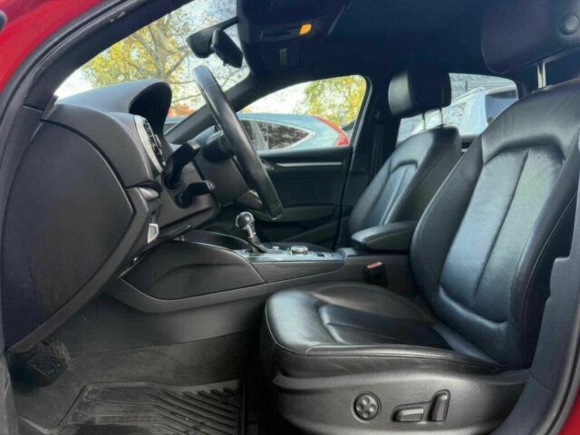 Червоний Ауді А3, об'ємом двигуна 2 л та пробігом 73 тис. км за 7300 $, фото 6 на Automoto.ua