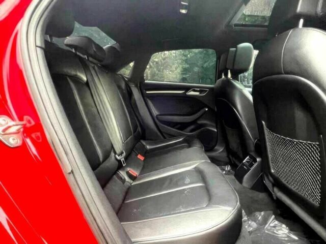 Ауди А3 2018 в Киеве на Automoto.ua Красный Ауди А3, объемом двигателя 2 л и пробегом 41 тыс. км за 11800 $, фото 14 на Automoto.ua