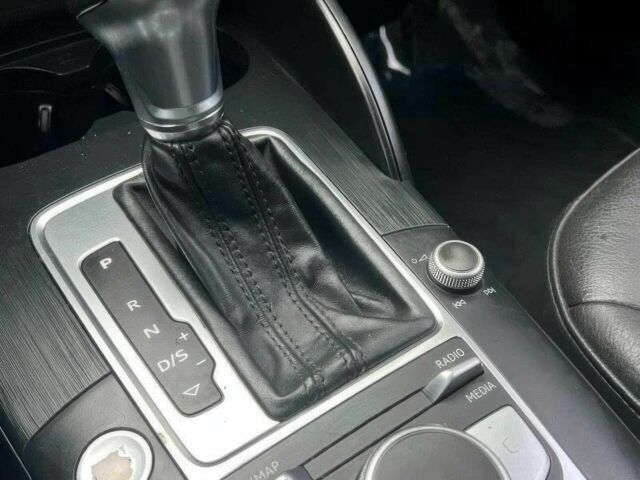 Ауди А3 2018 в Киеве на Automoto.ua Красный Ауди А3, объемом двигателя 2 л и пробегом 41 тыс. км за 11800 $, фото 11 на Automoto.ua