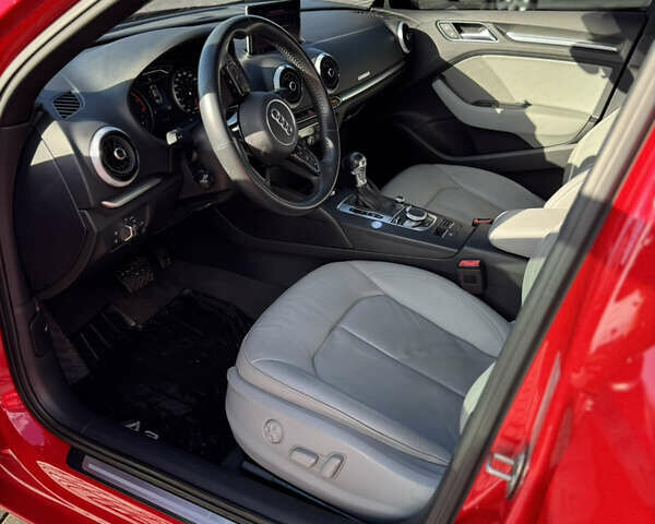 Ауди А3 2020 в Киеве на Automoto.ua Красный Ауди А3, объемом двигателя 1.98 л и пробегом 92 тыс. км за 20999 $, фото 13 на Automoto.ua