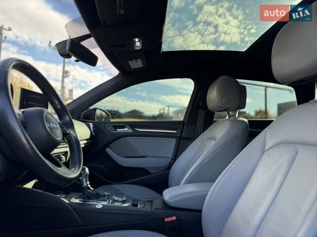 Ауди А3 2020 в Киеве на Automoto.ua Красный Ауди А3, объемом двигателя 1.98 л и пробегом 92 тыс. км за 20999 $, фото 12 на Automoto.ua