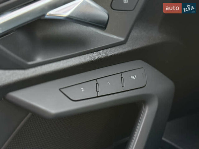 Красный Ауди А3, объемом двигателя 2 л и пробегом 40 тыс. км за 24900 $, фото 60 на Automoto.ua