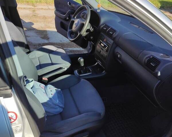 Ауди А3, объемом двигателя 1.6 л и пробегом 247 тыс. км за 3800 $, фото 8 на Automoto.ua