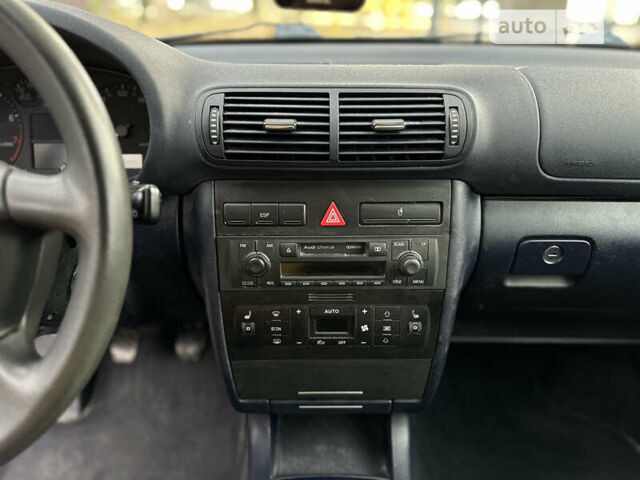 Ауди А3, объемом двигателя 1.6 л и пробегом 160 тыс. км за 4750 $, фото 23 на Automoto.ua