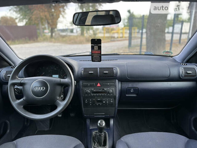 Ауди А3, объемом двигателя 1.6 л и пробегом 160 тыс. км за 4750 $, фото 41 на Automoto.ua
