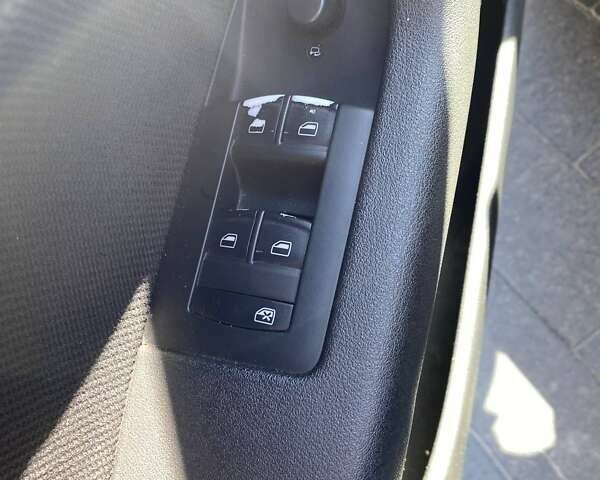 Ауді А3, об'ємом двигуна 2 л та пробігом 217 тис. км за 7500 $, фото 13 на Automoto.ua