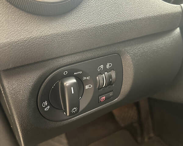 Ауді А3, об'ємом двигуна 1.6 л та пробігом 195 тис. км за 6400 $, фото 24 на Automoto.ua
