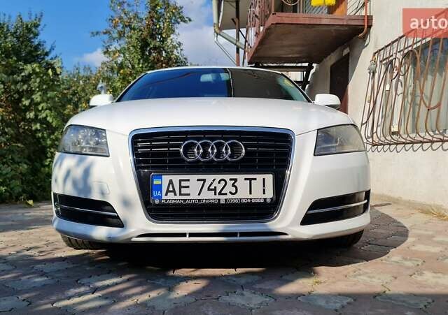 Ауди А3, объемом двигателя 1.2 л и пробегом 197 тыс. км за 10000 $, фото 10 на Automoto.ua
