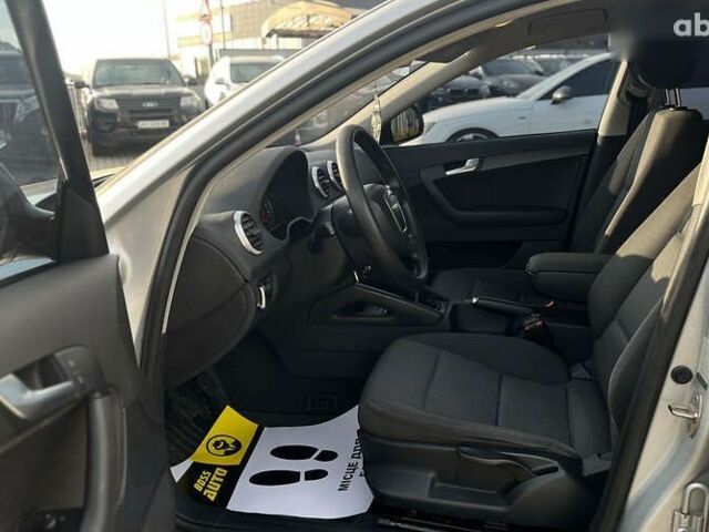 Ауди А3, объемом двигателя 1.4 л и пробегом 219 тыс. км за 8800 $, фото 20 на Automoto.ua