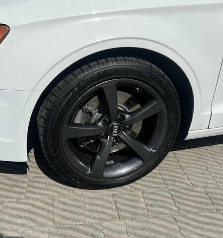 Ауди А3, объемом двигателя 1.8 л и пробегом 165 тыс. км за 12500 $, фото 11 на Automoto.ua