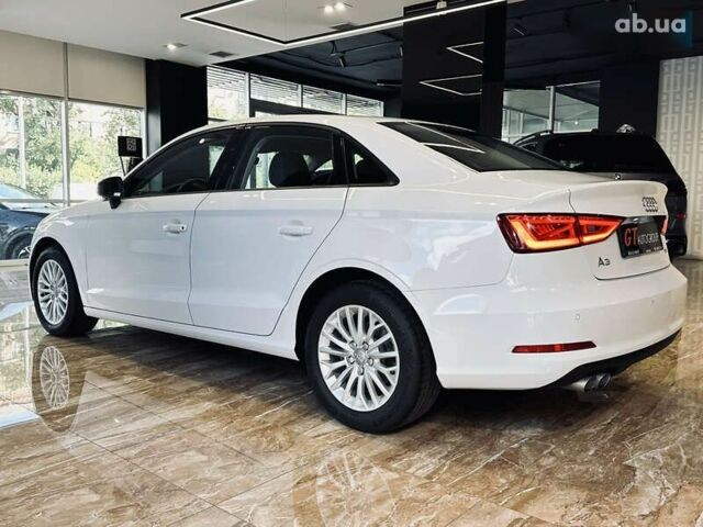 Ауди А3, объемом двигателя 2 л и пробегом 213 тыс. км за 13900 $, фото 11 на Automoto.ua