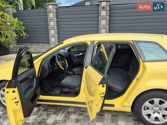 Жовтий Ауді А3, об'ємом двигуна 1.6 л та пробігом 328 тис. км за 5600 $, фото 8 на Automoto.ua